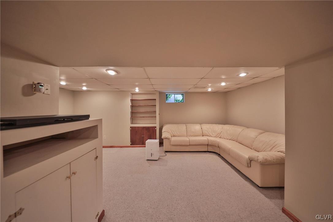 896 Briarstone Road Bethlehem, PA 18017 - Photo 18 of 25