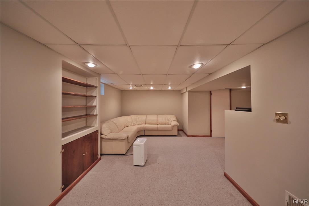 896 Briarstone Road Bethlehem, PA 18017 - Photo 19 of 25