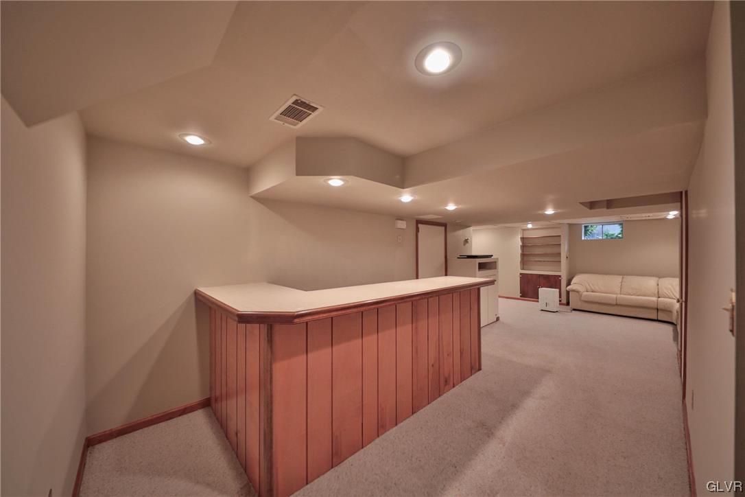 896 Briarstone Road Bethlehem, PA 18017 - Photo 20 of 25