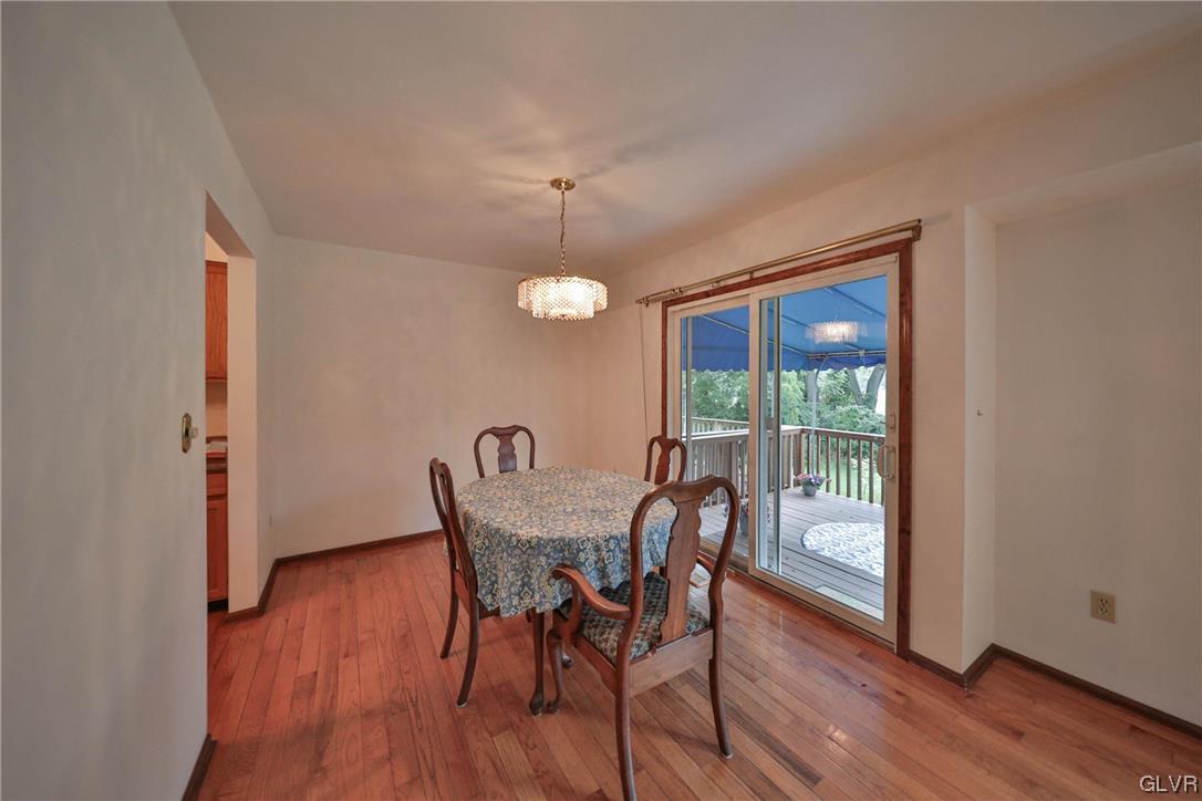 896 Briarstone Road Bethlehem, PA 18017 - Photo 8 of 25