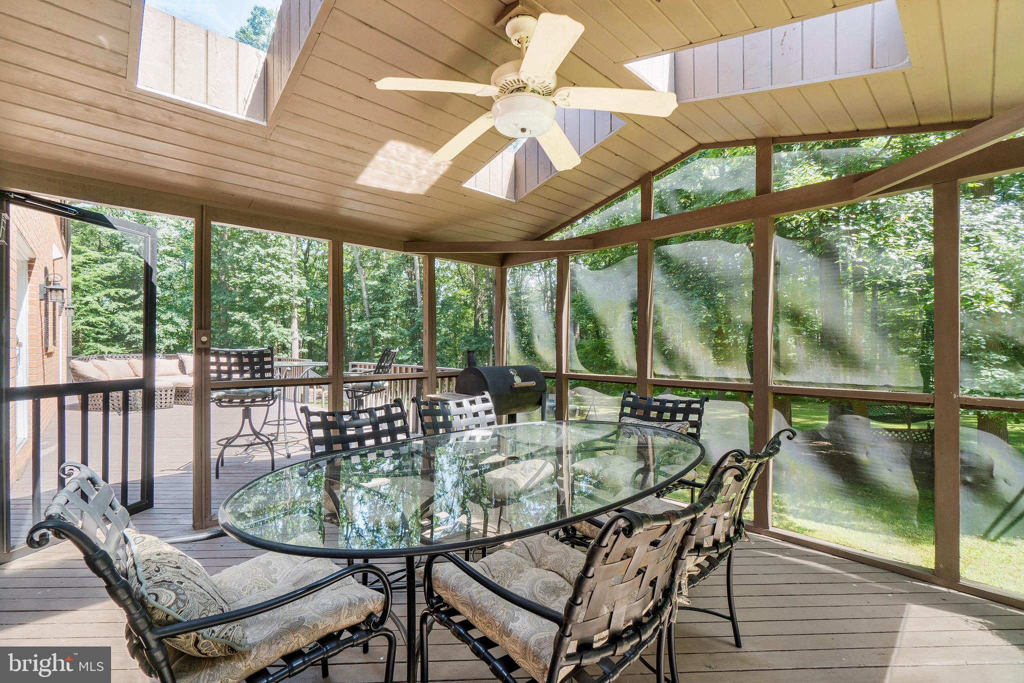 2106 Tufton Ridge Road Reisterstown, MD 21136 - Photo 18 of 41 Perfect for All Seasons with Electric and Skylight