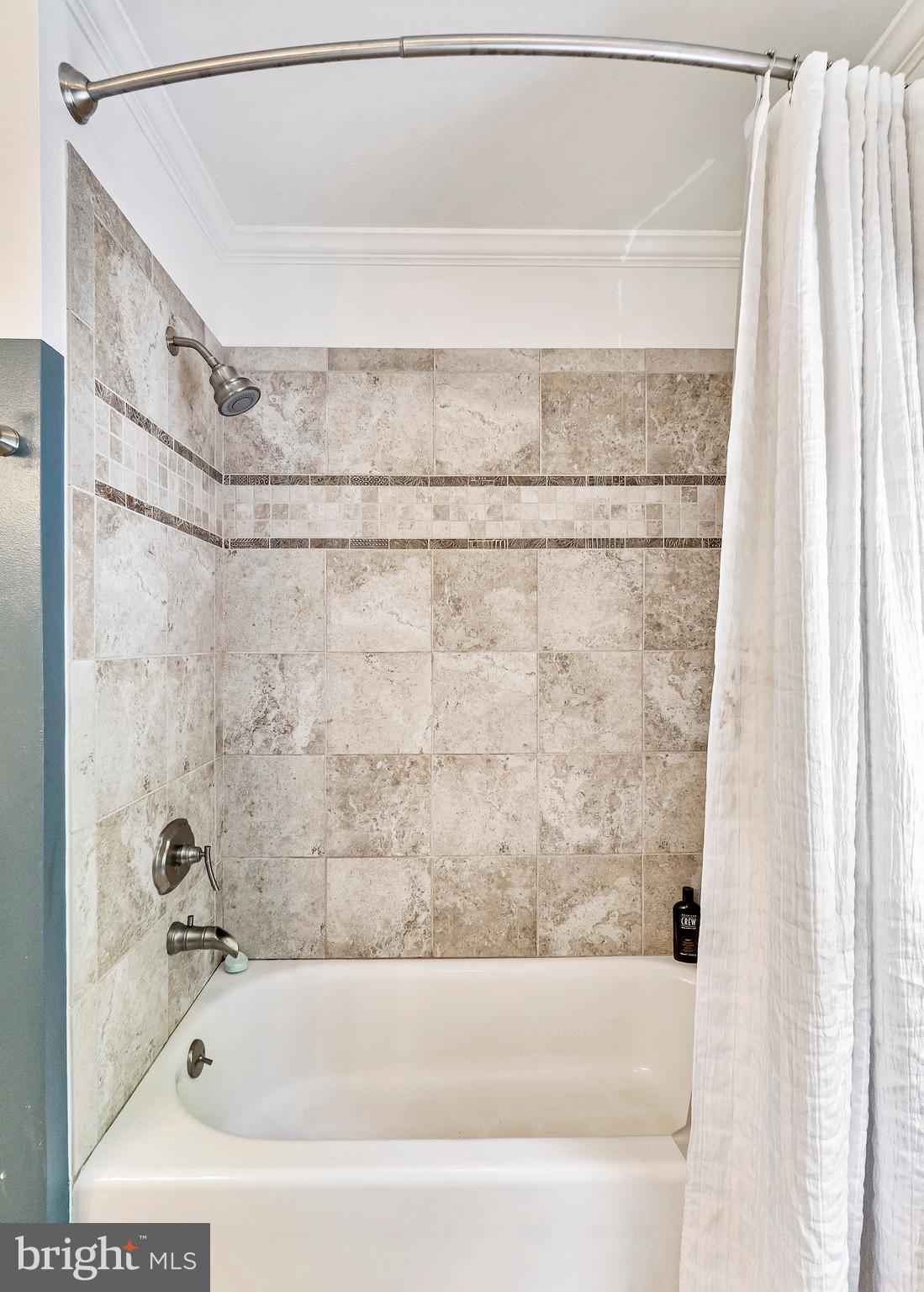 2106 Tufton Ridge Road Reisterstown, MD 21136 - Photo 28 of 41 Shower in Hall Bathroom on Upper Level