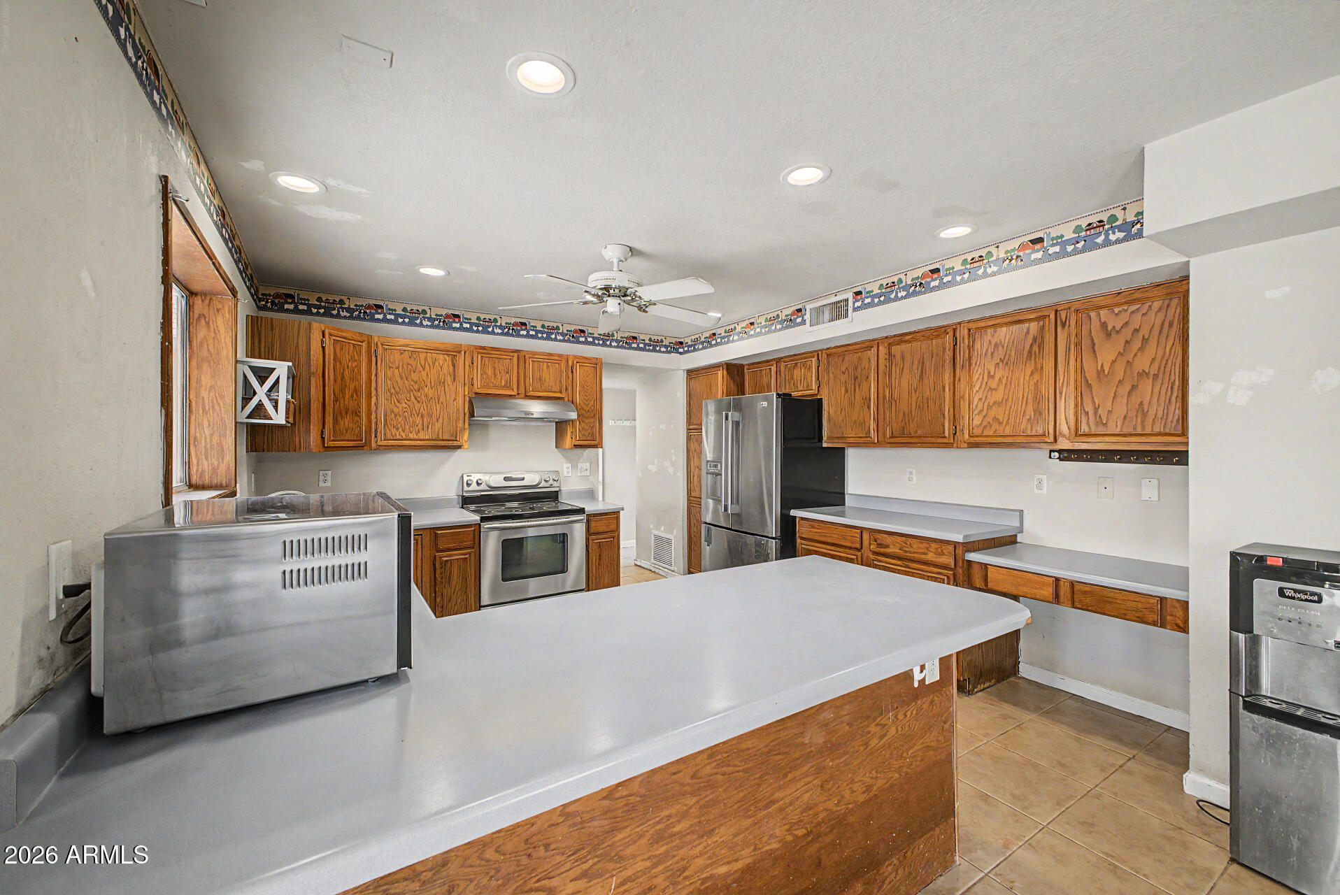 8807 West Williams Road Peoria, AZ 85383 - Photo 14 of 62 Kitchen
