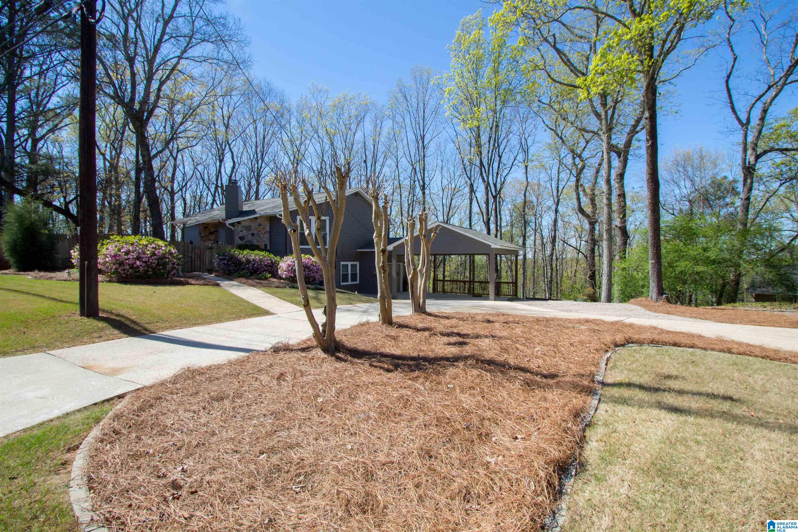 3902 South Shades Crest Road Birmingham, AL 35244 - Photo 1 of 20