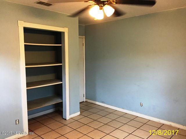 7345 Ridgeway Road North Jacksonville, FL 32244 - Photo 16 of 26 a view of an empty room