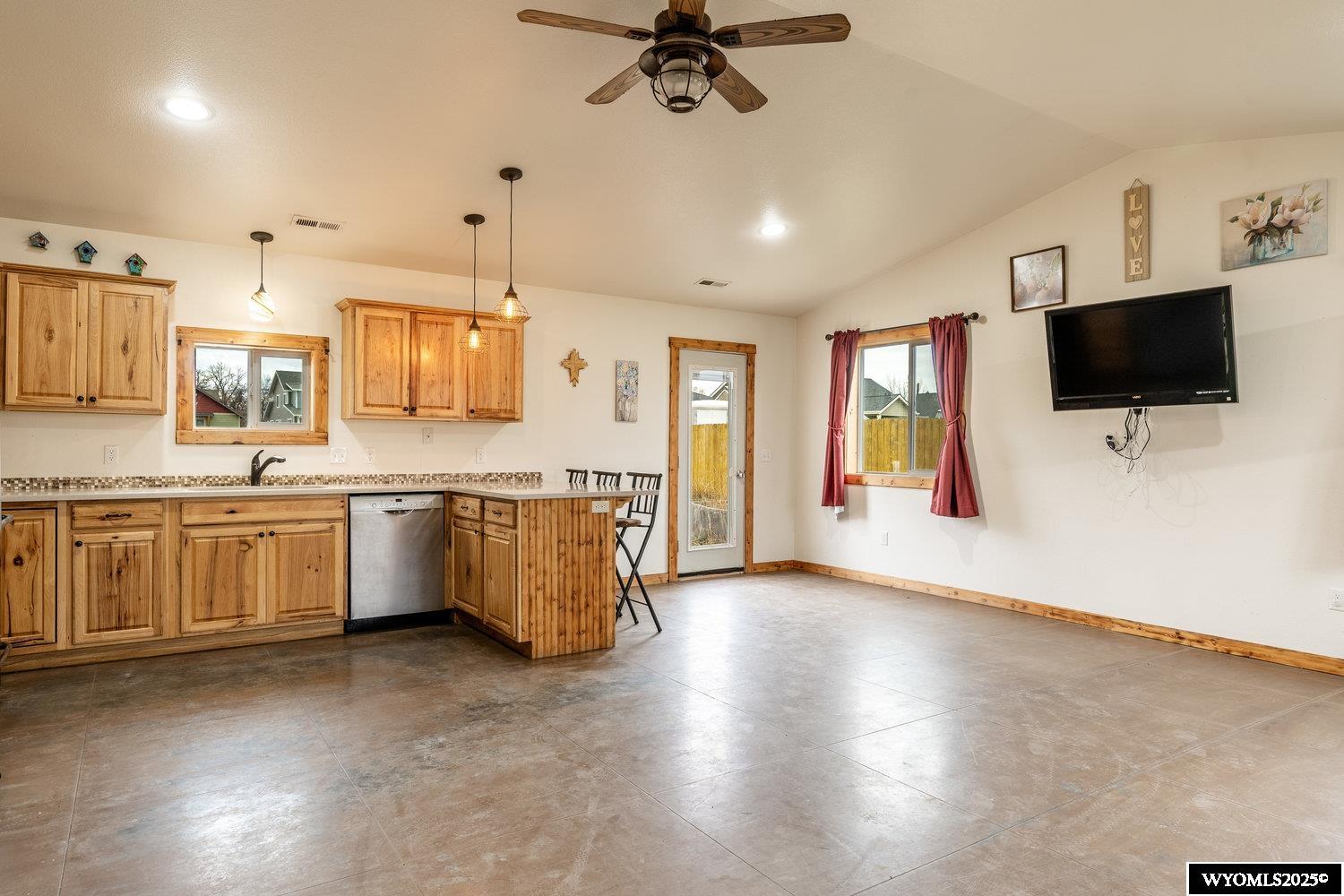 486 Brook Street Ranchester, WY 82839 - Photo 8 of 26