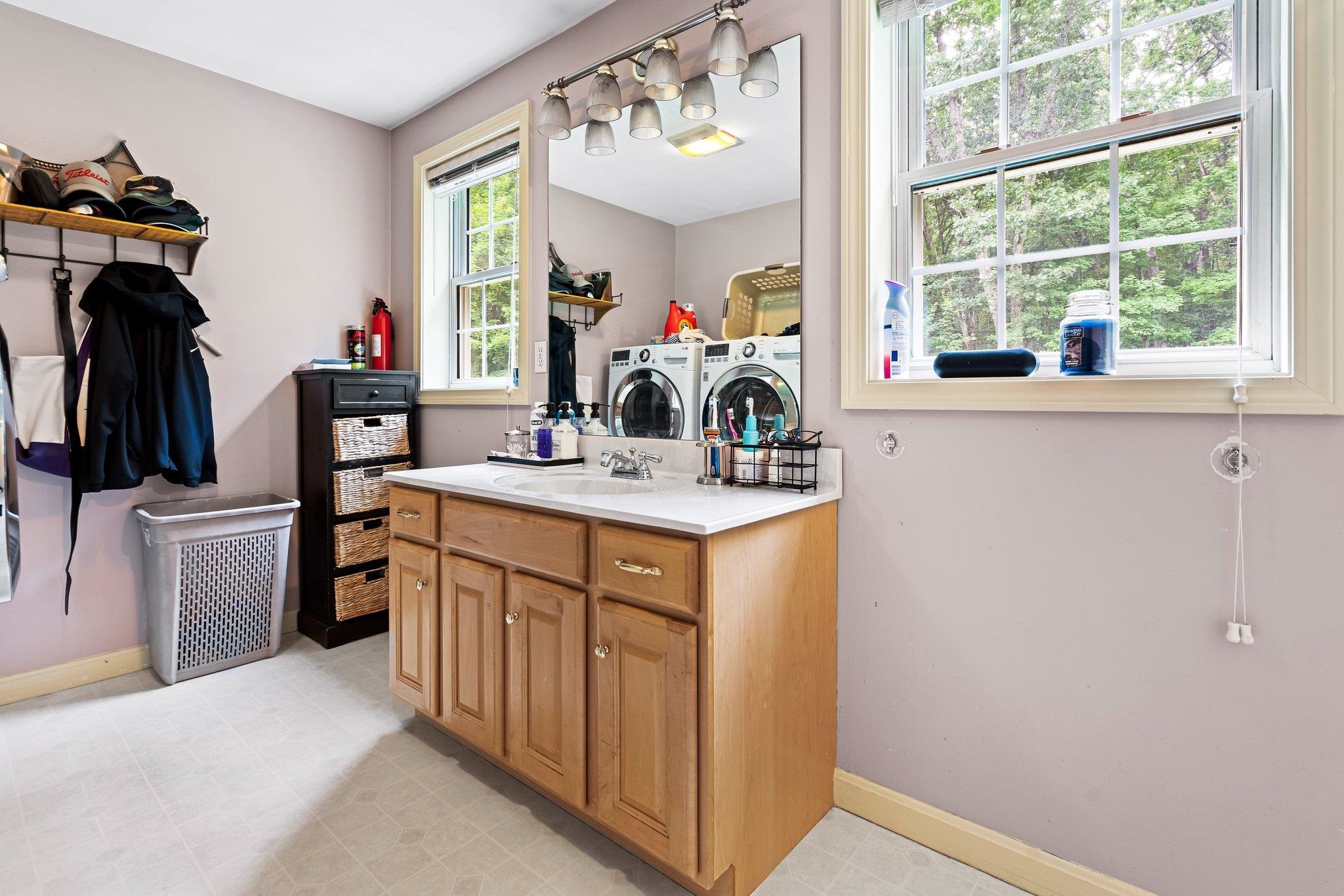 30 Chester Road Derry, NH 03038 - Photo 25 of 28