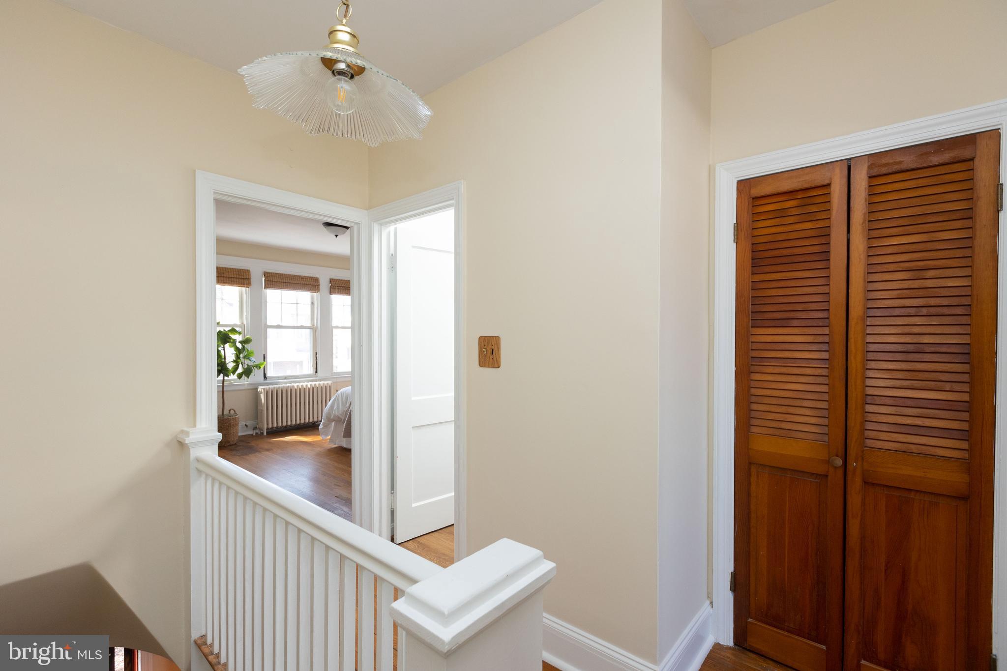 3633 Elkader Road Baltimore, MD 21218 - Photo 15 of 30 Upper level hallway