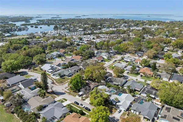 $549,000 | 2474 Islander Court, Palm Harbor, FL 34683