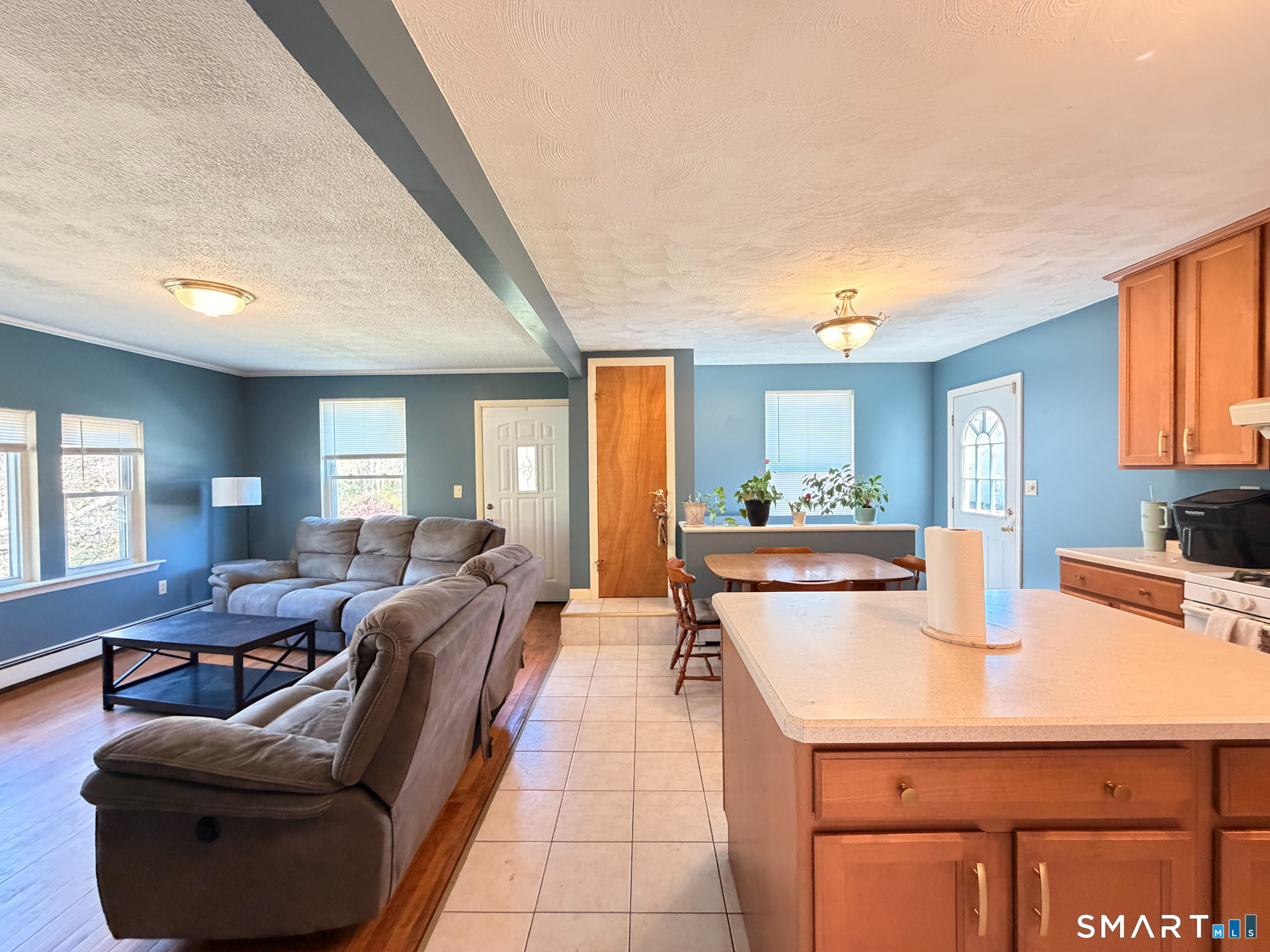 160 Dunham Street Norwich, CT 06360 - Photo 11 of 26