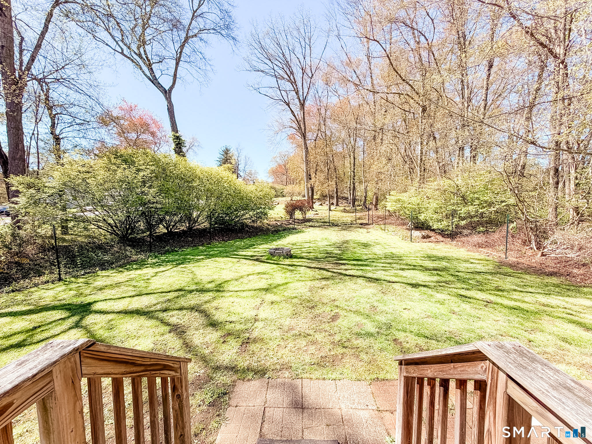 160 Dunham Street Norwich, CT 06360 - Photo 13 of 26