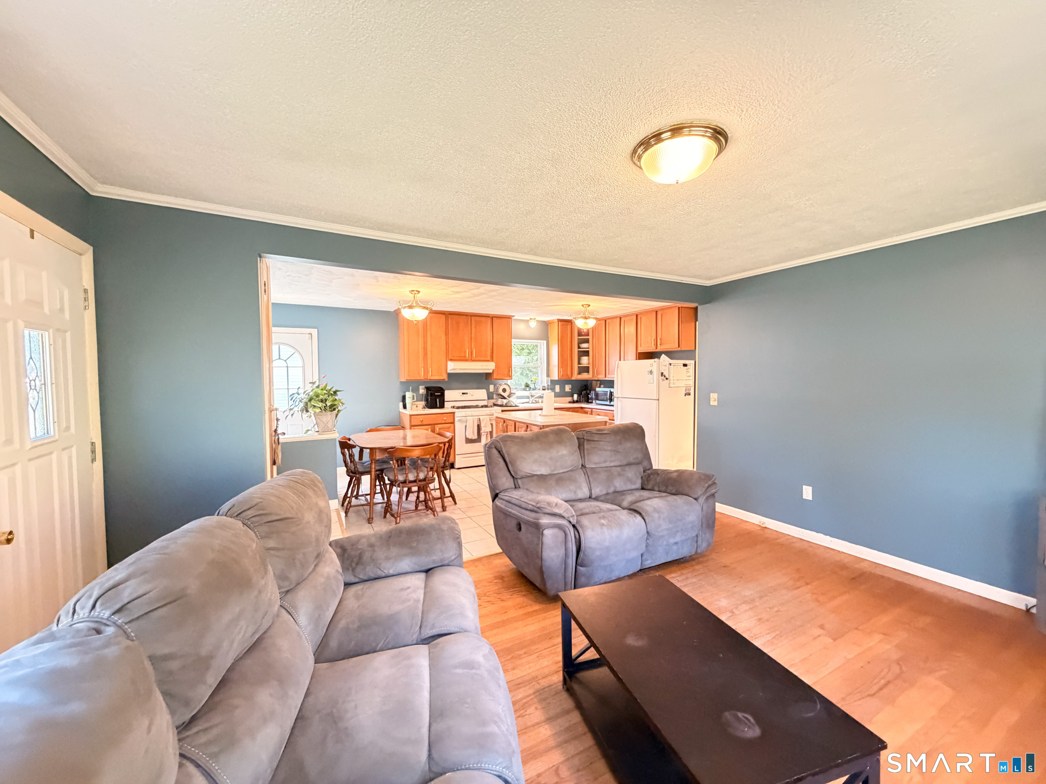 160 Dunham Street Norwich, CT 06360 - Photo 5 of 26