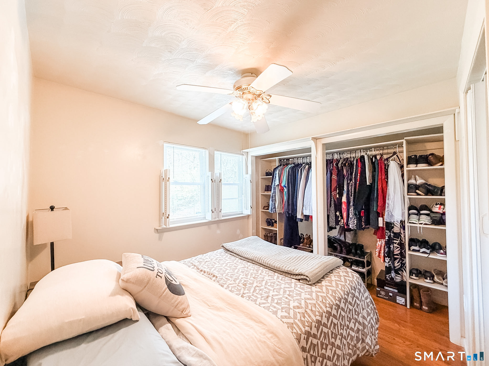 160 Dunham Street Norwich, CT 06360 - Photo 10 of 26