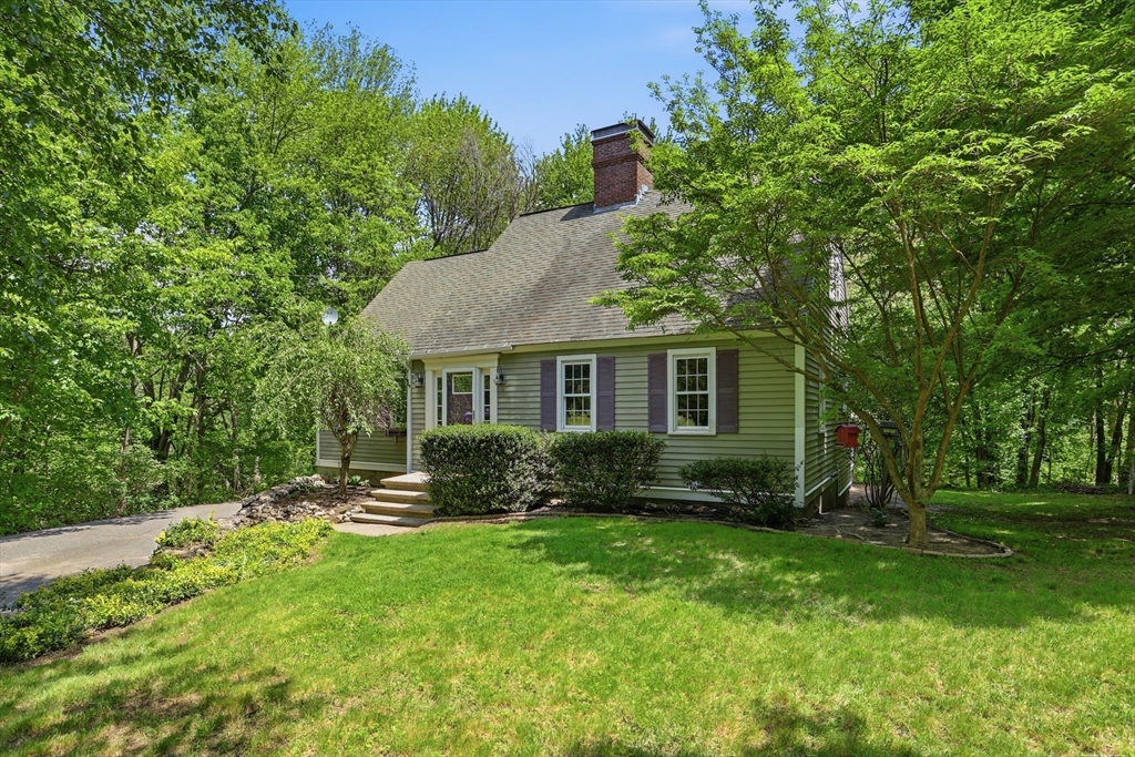 123 Sugar Road Bolton, MA 01740 - Photo 2 of 33 Gallery Image 2