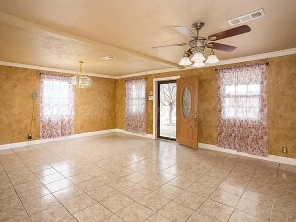 $1,650 | 2202 Brook Avenue, Amarillo, TX 79107