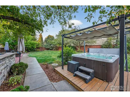 a view of outdoor space yard and patio