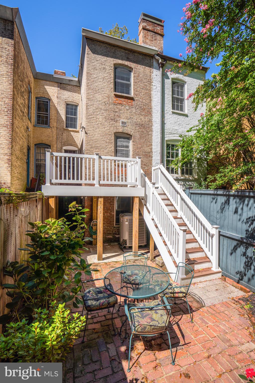 1025 30th Street Northwest Washington, DC 20007 - Photo 30 of 35 Beautiful yard