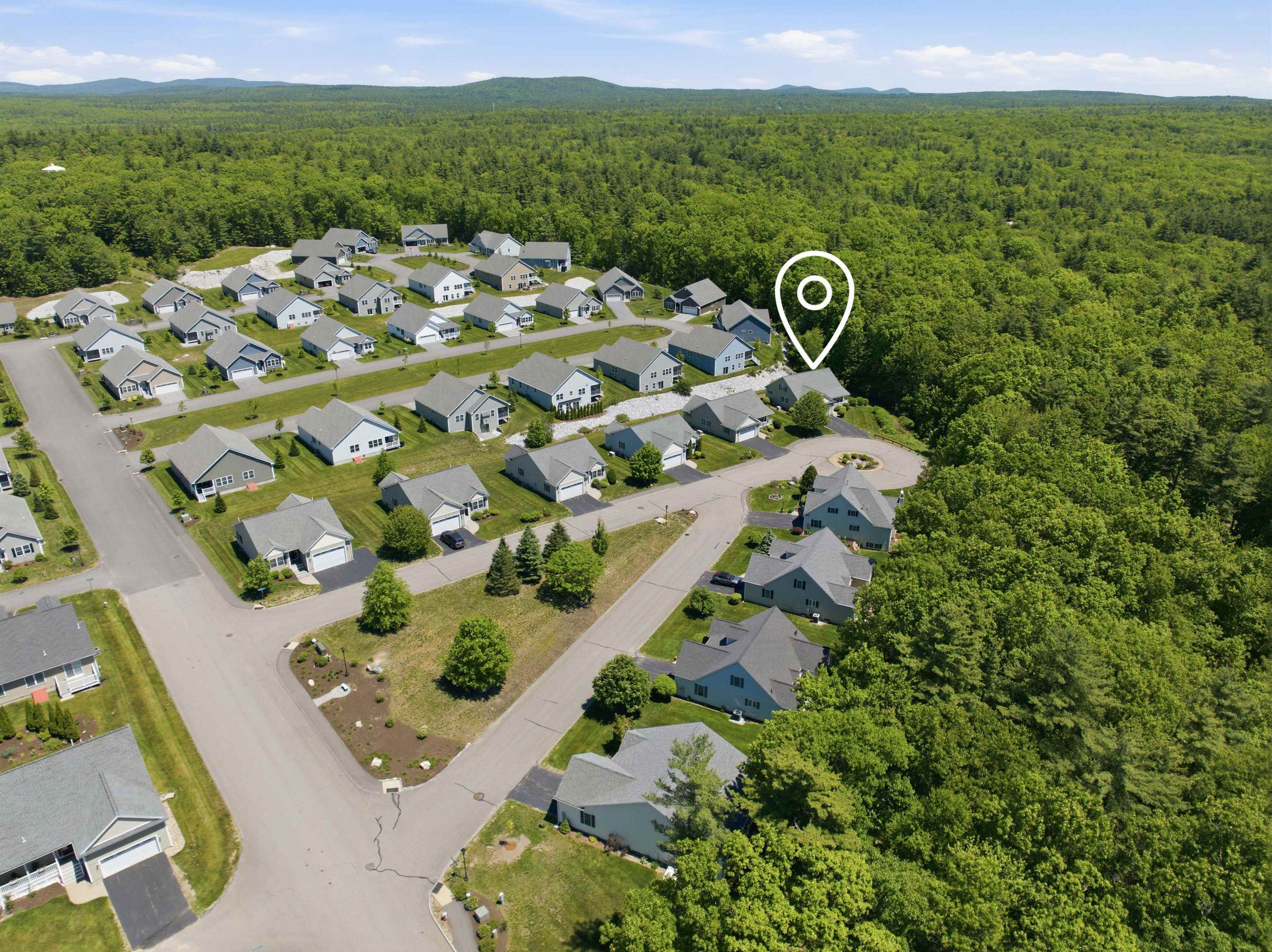 12 Thorn Hill Road, Unit 12 Hooksett, NH 03106 - Photo 7 of 44