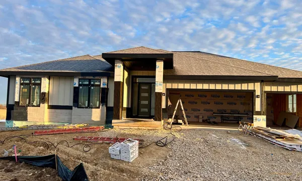 $1,350,000 | 5836 Golden Guernsey Court, Waunakee, WI 53597