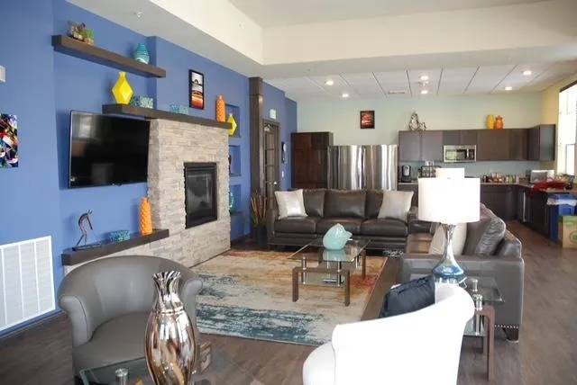 $1,350,000 | 5836 Golden Guernsey Court, Waunakee, WI 53597