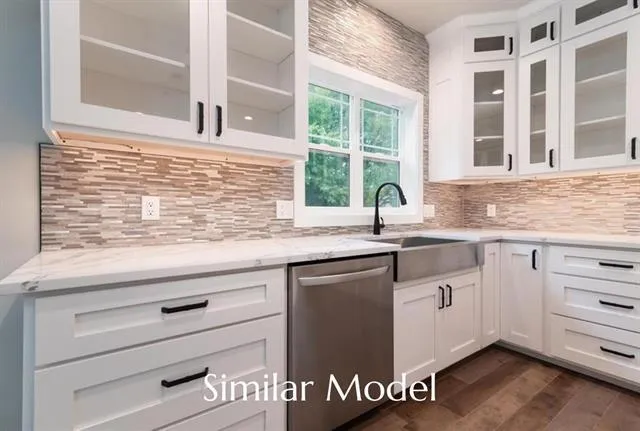 $1,350,000 | 5836 Golden Guernsey Court, Waunakee, WI 53597