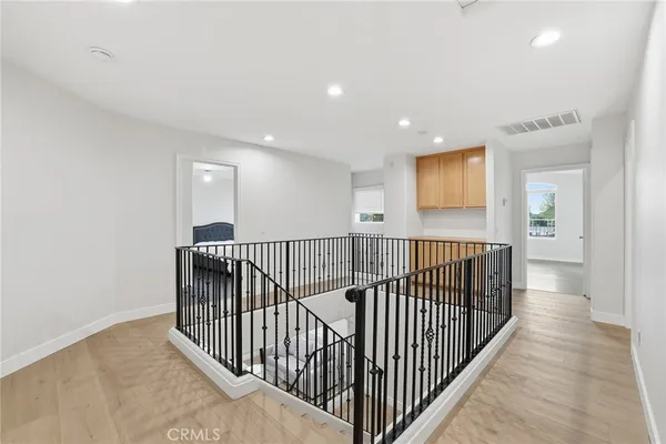 $5,000 | 8220 Chamberlain, Reseda, CA 91335