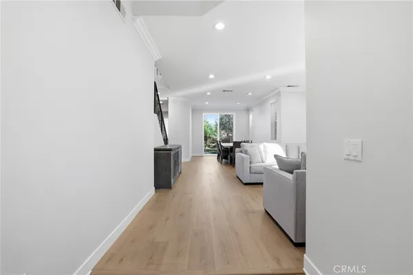 $5,000 | 8220 Chamberlain, Reseda, CA 91335