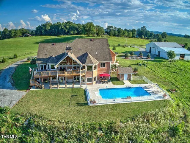 $1,989,000 | 251 Fee Trail, Ewing, VA 24248