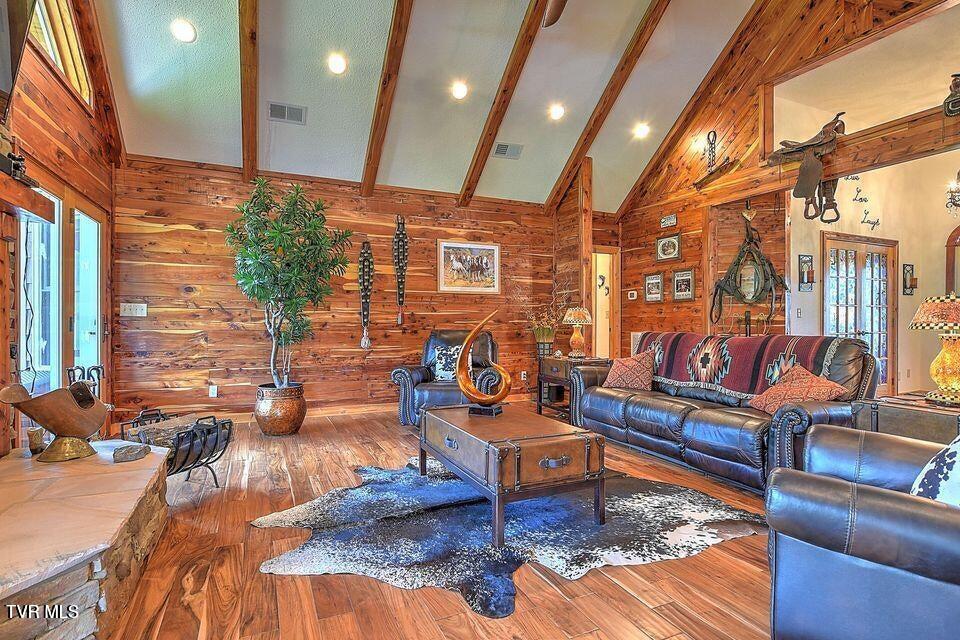 251 Fee Trail Ewing, VA 24248 - Photo 16 of 84 20250227195904506666000000-o