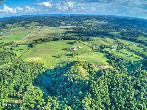 $1,675,000 | 251 Fee Trail, Ewing, VA 24248