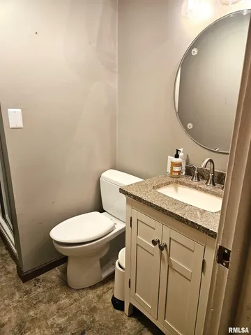 $329,000 | 1077 Knox Road 500 East, Galesburg, IL 61401