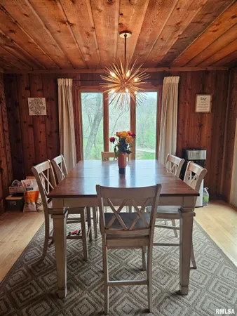 $329,000 | 1077 Knox Road 500 East, Galesburg, IL 61401