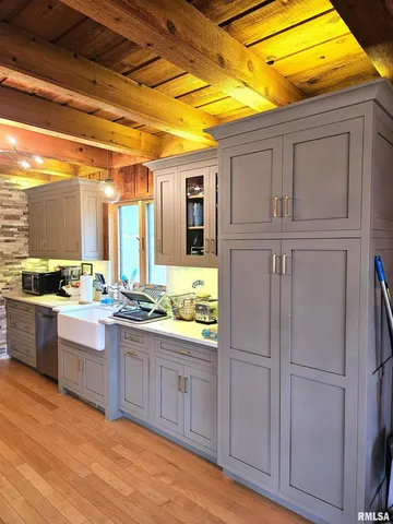 $329,000 | 1077 Knox Road 500 East, Galesburg, IL 61401