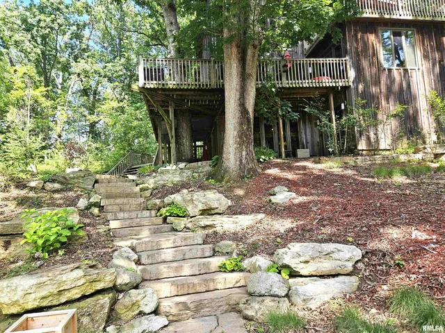 $329,000 | 1077 Knox Road 500 East, Galesburg, IL 61401