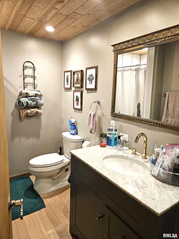 $329,000 | 1077 Knox Road 500 East, Galesburg, IL 61401