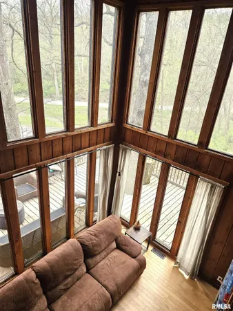 $329,000 | 1077 Knox Road 500 East, Galesburg, IL 61401