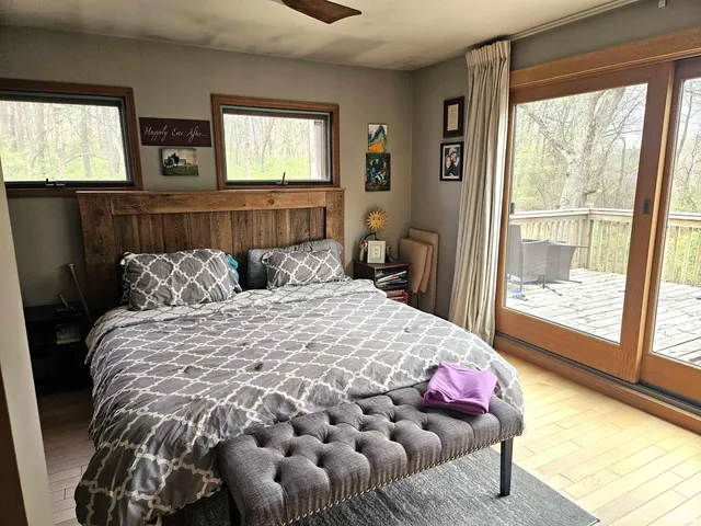 $329,000 | 1077 Knox Road 500 East, Galesburg, IL 61401