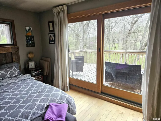 $329,000 | 1077 Knox Road 500 East, Galesburg, IL 61401