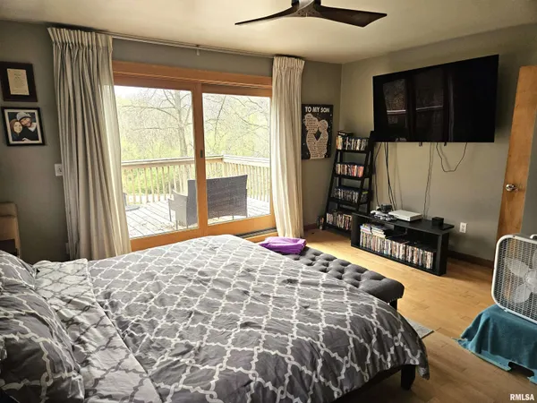$329,000 | 1077 Knox Road 500 East, Galesburg, IL 61401