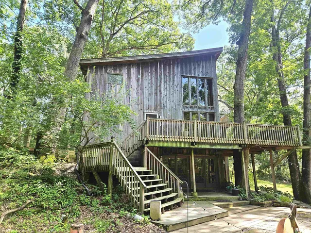 $329,000 | 1077 Knox Road 500 East, Galesburg, IL 61401