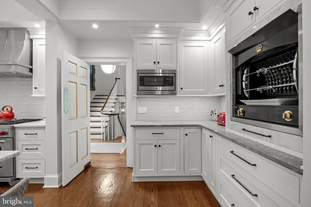 $4,250,000 | 6068 Stoney Hill Road, New Hope, PA 18938