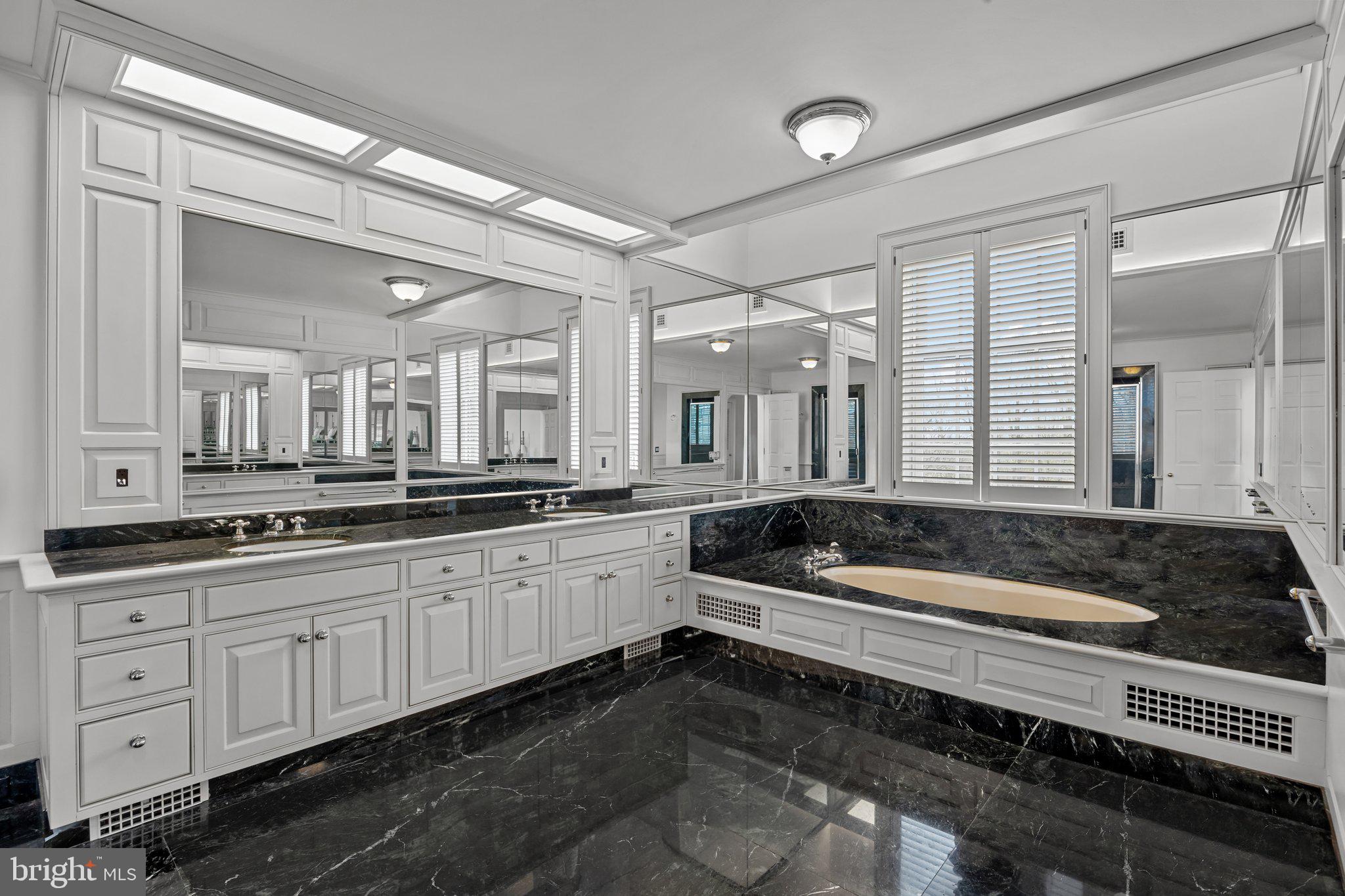 6068 Stoney Hill Road New Hope, PA 18938 - Photo 37 of 117 Primary Bathroom