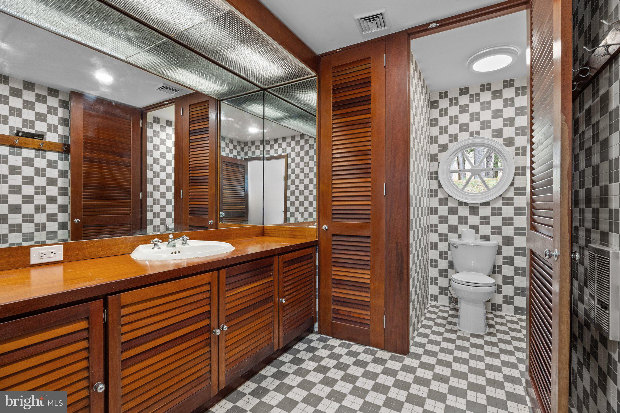 6068 Stoney Hill Road New Hope, PA 18938 - Photo 73 of 117 Pool House Bathroom