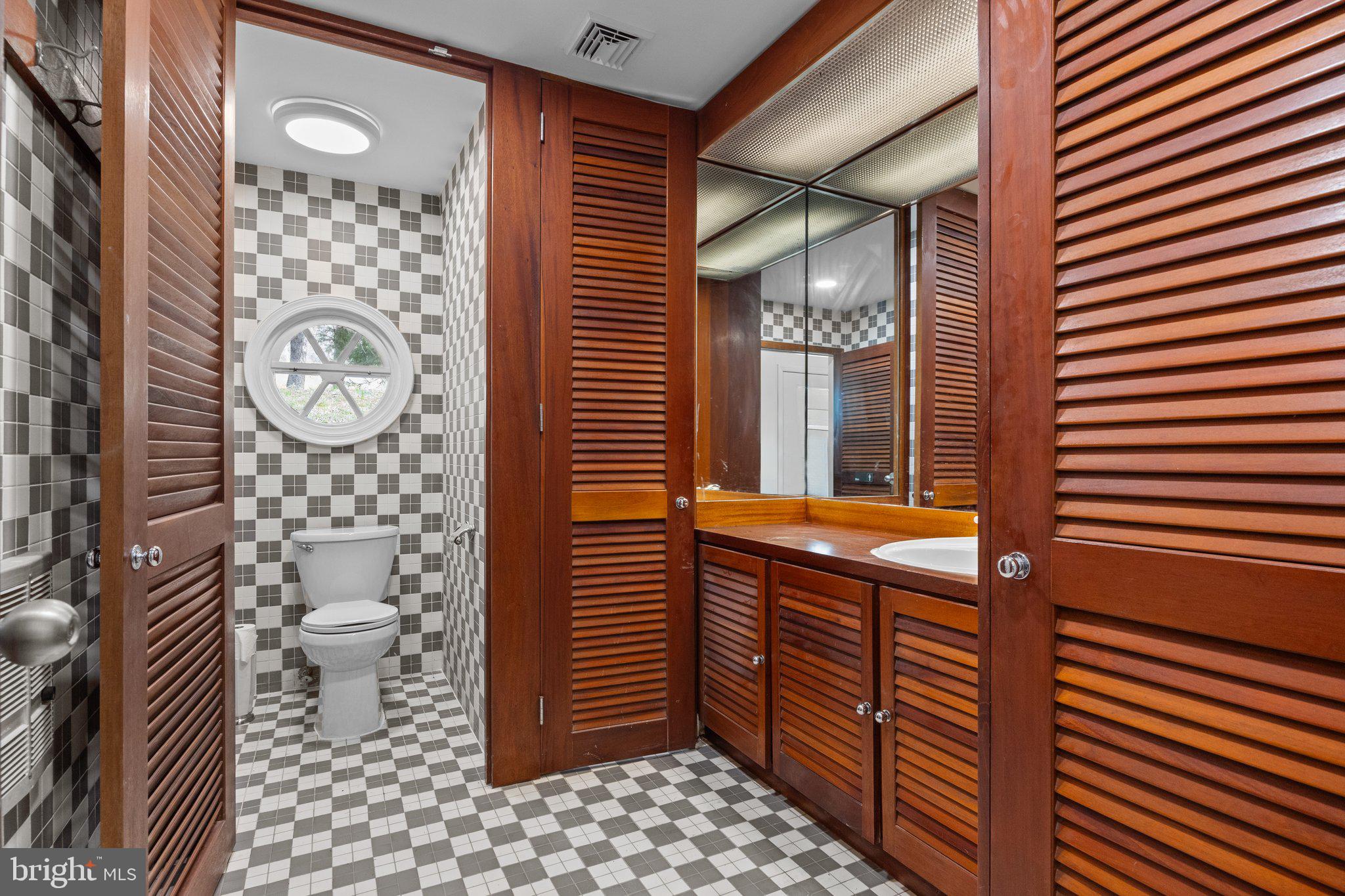 6068 Stoney Hill Road New Hope, PA 18938 - Photo 74 of 117 Pool House Bathroom