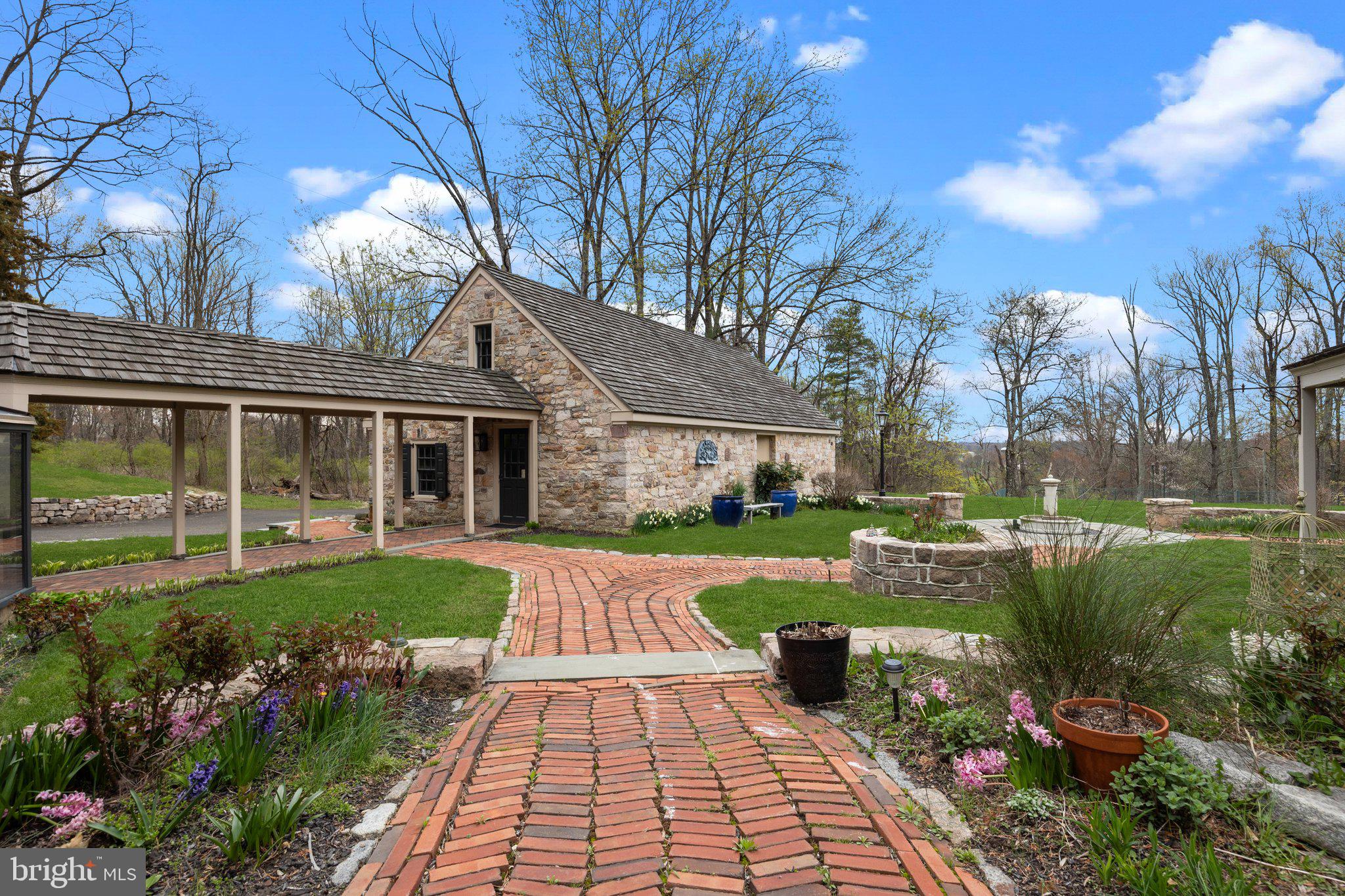 6068 Stoney Hill Road New Hope, PA 18938 - Photo 85 of 117 Walkway to Garage