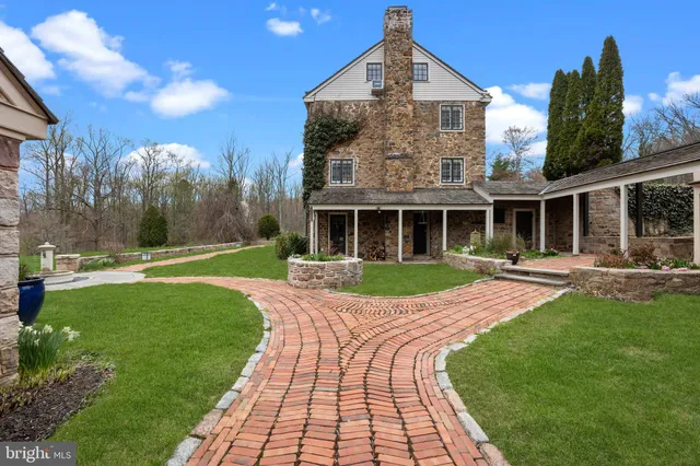 $4,250,000 | 6068 Stoney Hill Road, New Hope, PA 18938