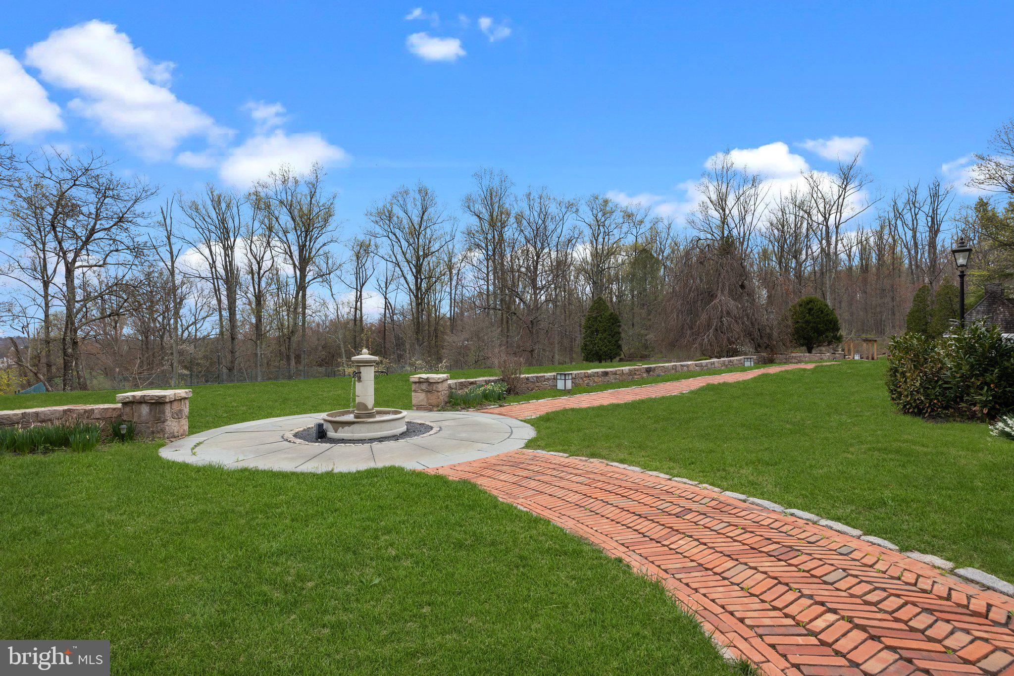 6068 Stoney Hill Road New Hope, PA 18938 - Photo 87 of 117 Fountain