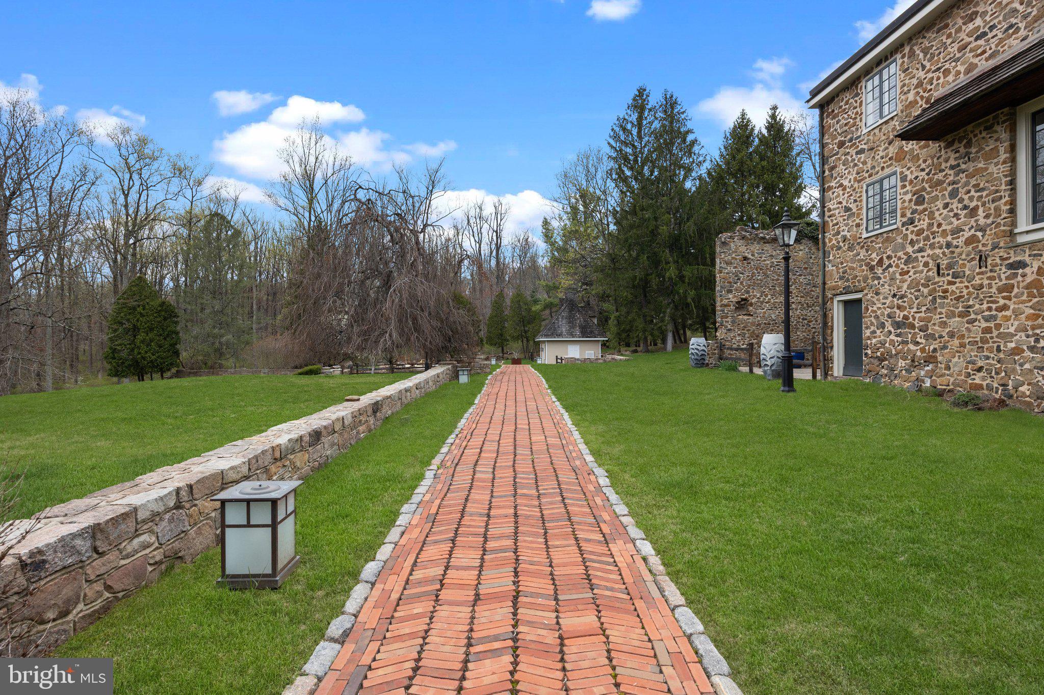 6068 Stoney Hill Road New Hope, PA 18938 - Photo 88 of 117 Walkway
