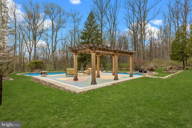 $4,250,000 | 6068 Stoney Hill Road, New Hope, PA 18938
