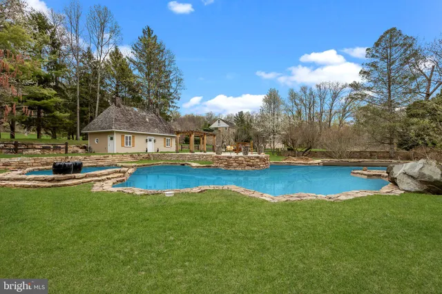 $4,250,000 | 6068 Stoney Hill Road, New Hope, PA 18938